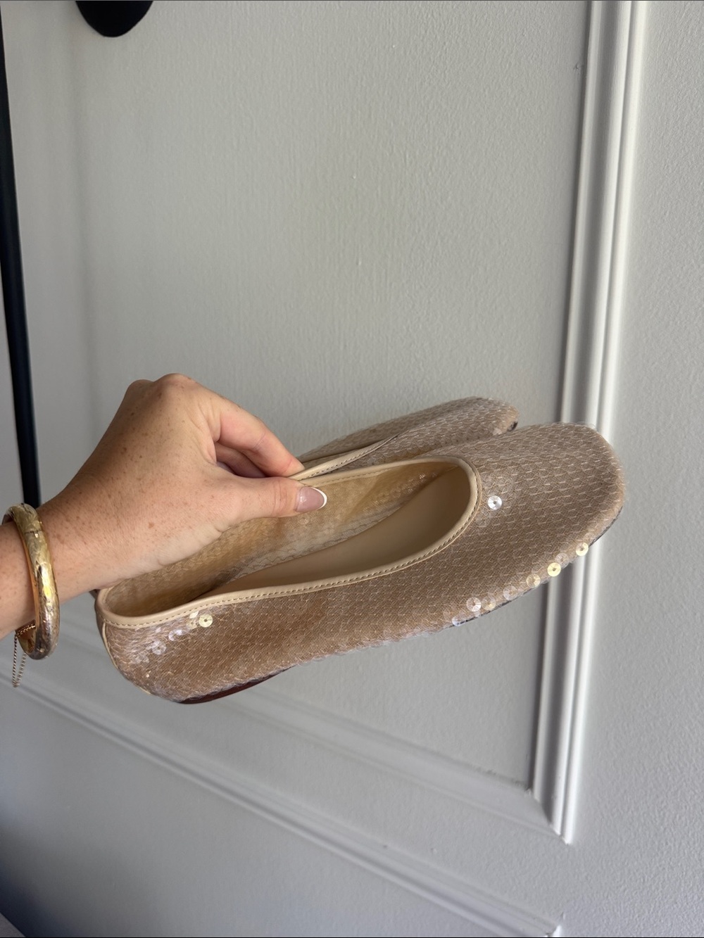 VINCE Leah Sequin Flat Size 7.5